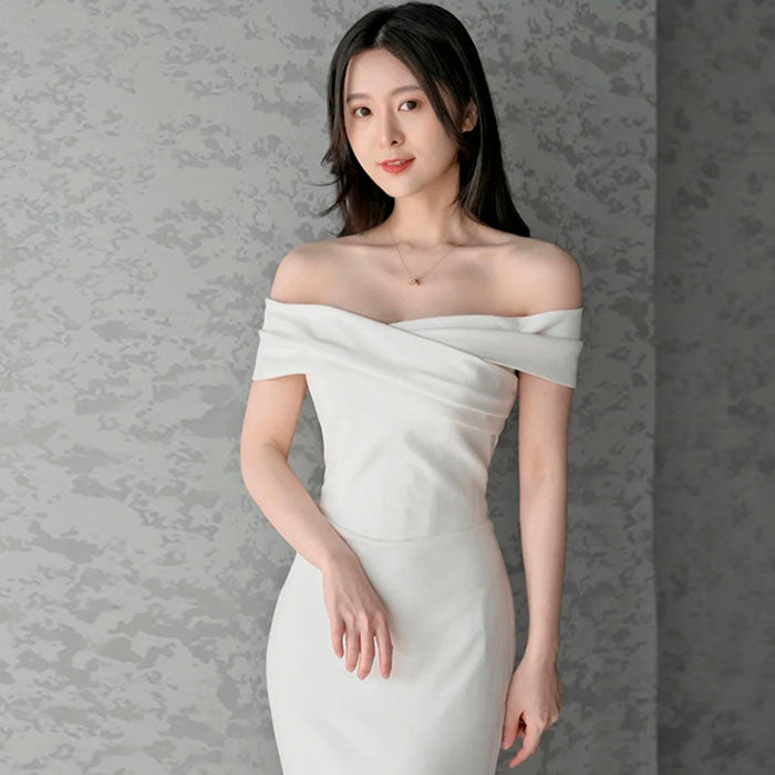 サテンライトウェディングドレス花嫁フレンチスモールテールワンショルダーフィッシュテールドレスフォレストスタイルウェルカムドアベール