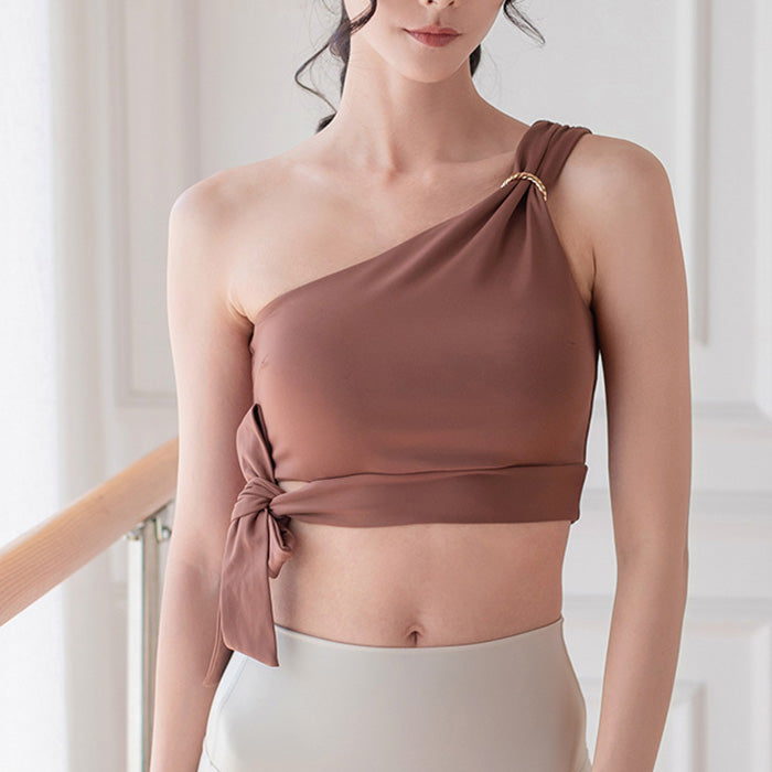レディース スポーツウェア ヨガウェア 丈短め セクシー ヨガウェア ワンショルダースポーツブラ フィットネスベスト クロップトップ 高伸縮性 レディーススタイル 美背中 ストラップ